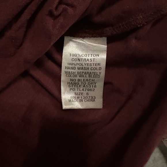 Umgee maroon long sleeve top size S - Picture 4 of 7